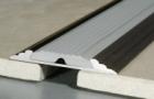 A10 sill strip with skid lining